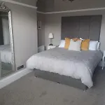 Guest house Greystones *
