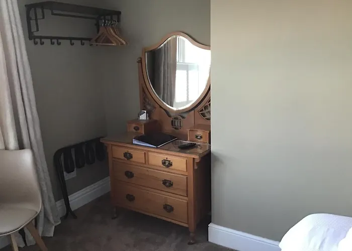 招待所 Greystones